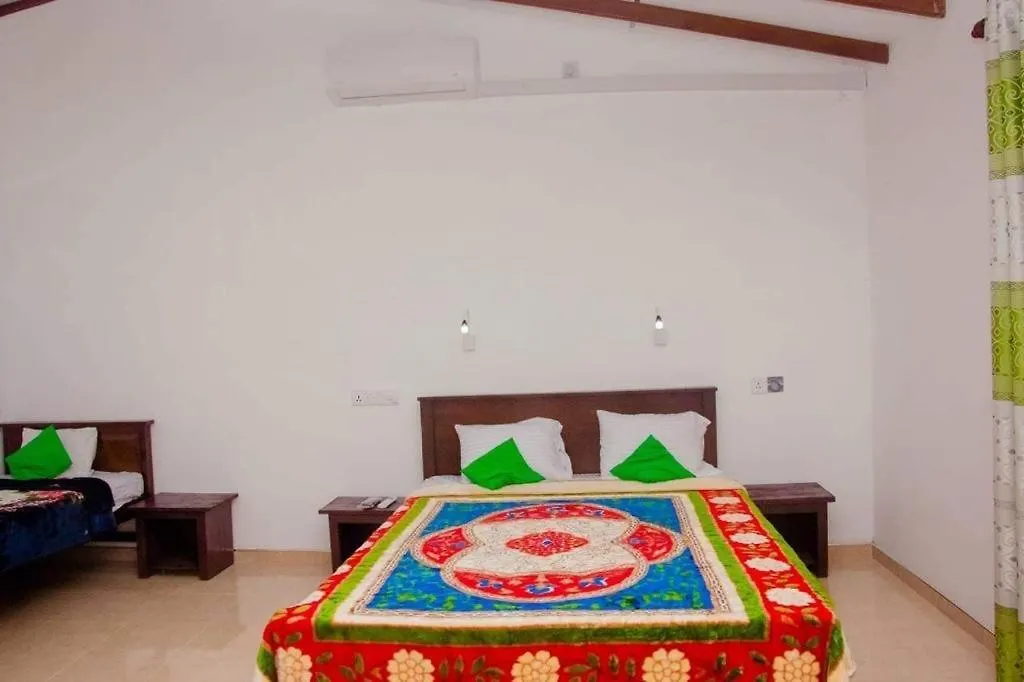 Hotel Candy Kandyan